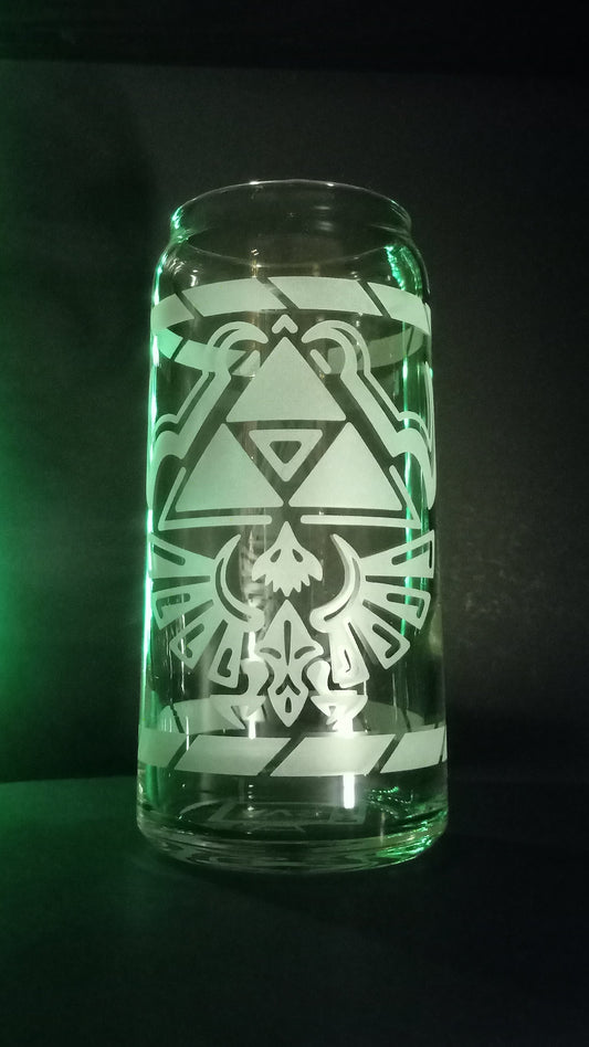 20oz Can-Style Etched Glass - Hylian Crest
